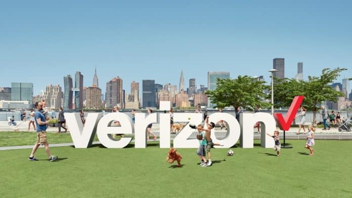 Verizon playground logo